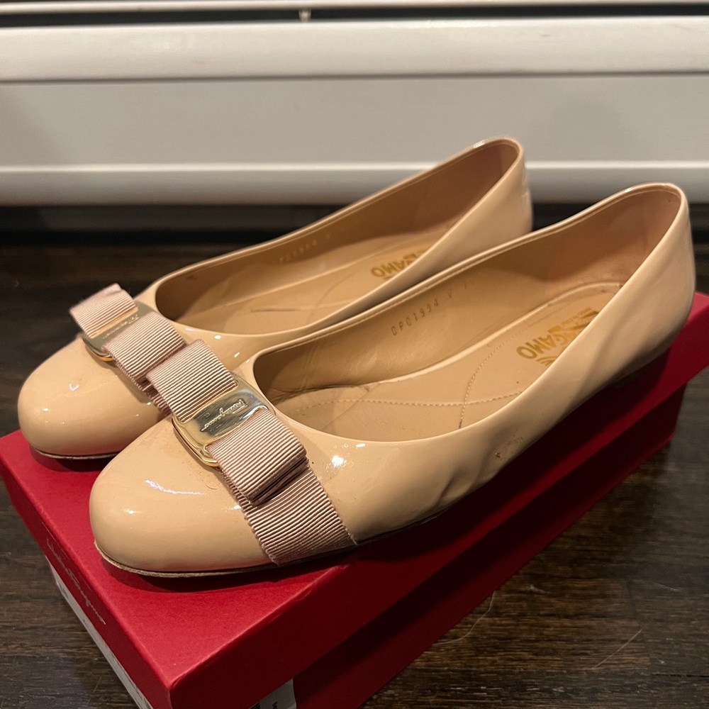 Ferragamo flat - Picture 4 of 7